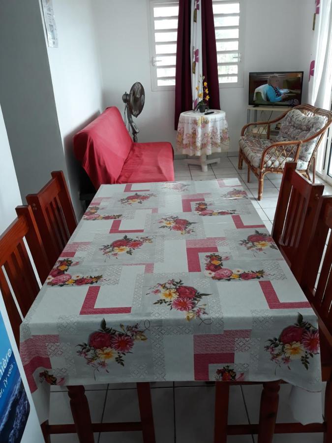 VILLA KAZALUCE - Appartement 2 chambres Le Moule Extérieur photo